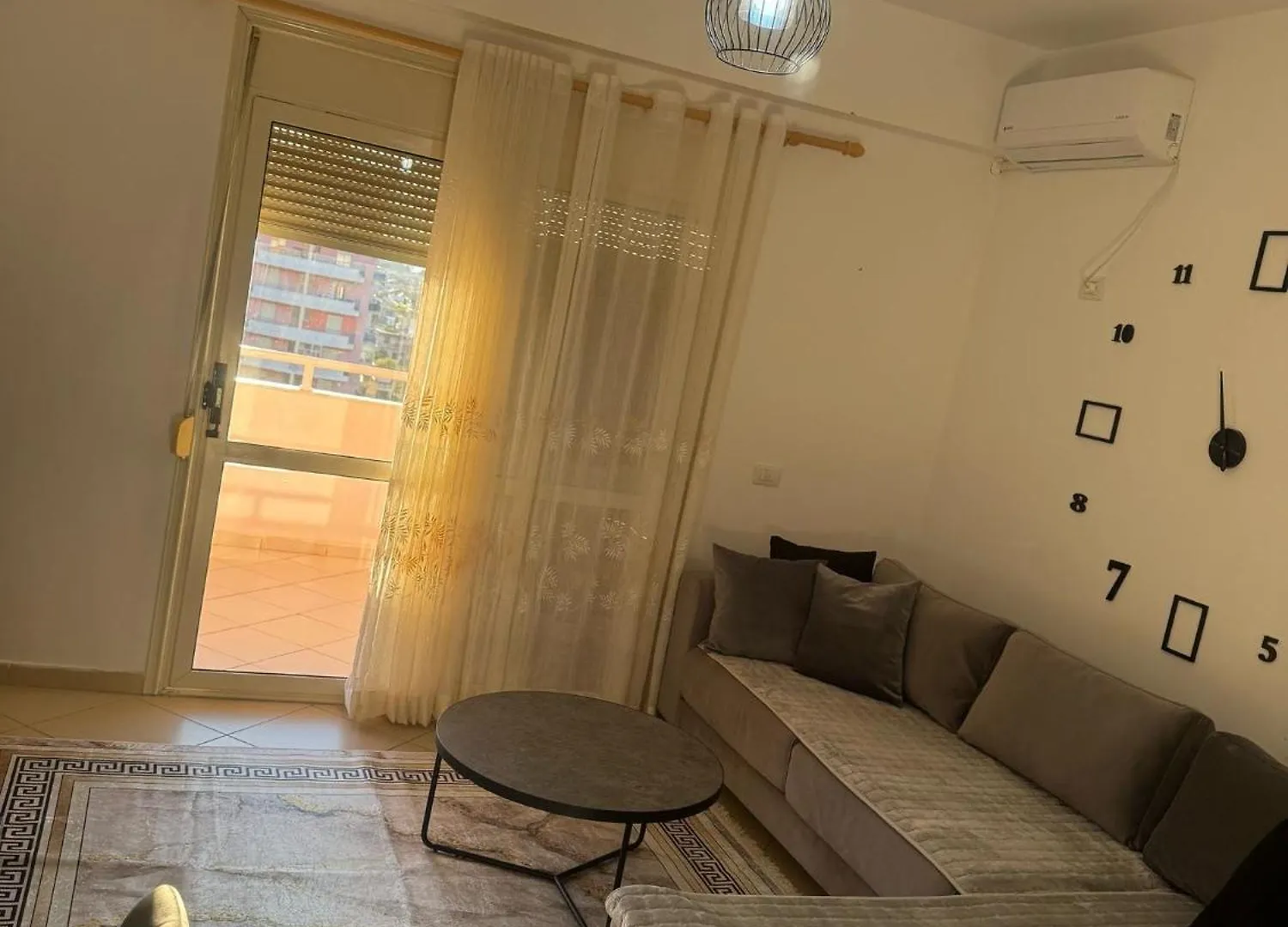 Heart Of Vlora Apartment